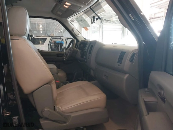 2017 Nissan NV Passenger SL with VIN 5BZAF0AA7HN851026, listed as a IAAI auction lot 41288751 with 81,442 mi miles. Bid and sale history available at carsss.com. Image 5.