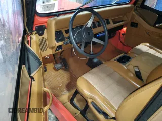 1995 Jeep Wrangler with VIN 1J4FY29S5SP230155, listed as a Copart auction lot 80106004 with 61,628 mi miles and Salvage Title. Bid and sale history available at carsss.com. Image 8.