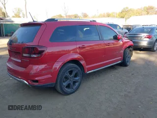 2018 Dodge Journey Crossroad with VIN 3C4PDDGG4JT512720, listed as a IAAI auction lot 40749159 with Not Provided miles and . Bid and sale history available at DreamBid. Image 4.