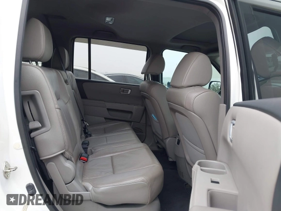 2014 Honda Pilot EX-L with VIN 5FNYF3H73EB024368, listed as a IAAI auction lot 41646002 with 157,336 mi miles and . Bid and sale history available at carsss.com. Image 8.