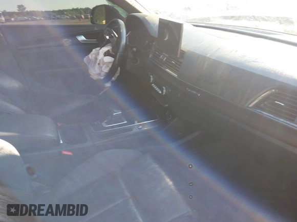 2022 Audi Q5 Sportback S line Premium с VIN WA14AAFY3N2090977, выставлен на аукционе IAAI как лот 42174322 с пробегом Не указан миль и . История ставок и продаж доступна на DreamBid. Изображение 5.