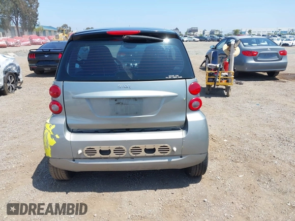 2008 Smart fortwo Pure with VIN WMEEJ31X08K139496, listed as a IAAI auction lot 42467749 with 108,787 mi miles and . Bid and sale history available at DreamBid. Image 16.