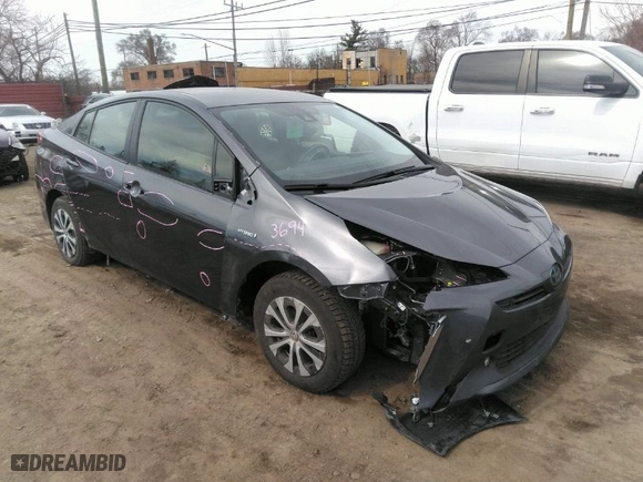 2019 Toyota Prius LE with VIN JTDL9RFU9K3009363, listed as a IAAI auction lot 41812912 with 28,442 mi miles. Bid and sale history available at carsss.com. Image 1.