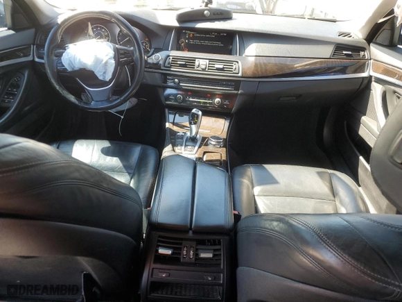 2015 BMW 5 Series 528i xDrive with VIN WBA5A7C51FD623774, listed as a Copart auction lot 46697615 with 165,115 mi miles and Salvage Title. Bid and sale history available at carsss.com. Image 8.