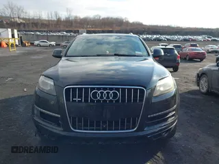 2013 Audi Q7 3.0L TDI Premium Plus with VIN WA1LMAFE8DD004221, listed as a IAAI auction lot 41678528 with 159,485 mi miles. Bid and sale history available at carsss.com. Image 12.