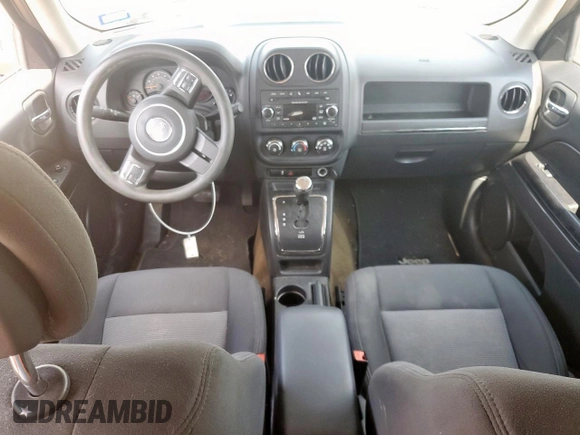 2016 Jeep Patriot Sport z VIN 1C4NJPBAXGD743253, wystawiony jako Copart lot #57150475 z przebiegiem Nie podano mil oraz Szkoda całkowita • Salvage title. Historia ofert i sprzedaży dostępna na DreamBid. Obrazek 8.