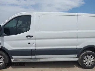 2018 Ford Transit with VIN 1FTYR1YM1JKA98581, listed as a IAAI auction lot 41941407 with 98,543 mi miles and . Bid and sale history available at carsss.com. Image 15.