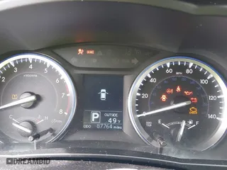 2015 Toyota Highlander LE with VIN 5TDBKRFH4FS180612, listed as a IAAI auction lot 41728026 with 87,764 mi miles. Bid and sale history available at carsss.com. Image 7.