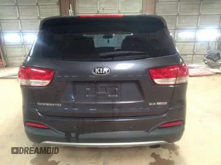 2016 Kia Sorento EX with VIN 5XYPH4A11GG147552, listed as a IAAI auction lot 41984320 with 106,494 mi miles. Bid and sale history available at carsss.com. Image 15.