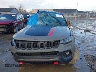 2023 Jeep Compass Trailhawk with VIN 3C4NJDDN9PT559799, listed as a IAAI auction lot 41636007 with 11,445 mi miles and . Bid and sale history available at DreamBid. Image 11.