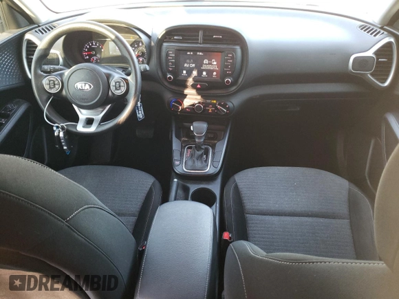 2020 Kia Soul S with VIN KNDJ23AU2L7059435, listed as a Copart auction lot 88678985 with 80,402 mi miles and Salvage Title. Bid and sale history available at DreamBid. Image 8.