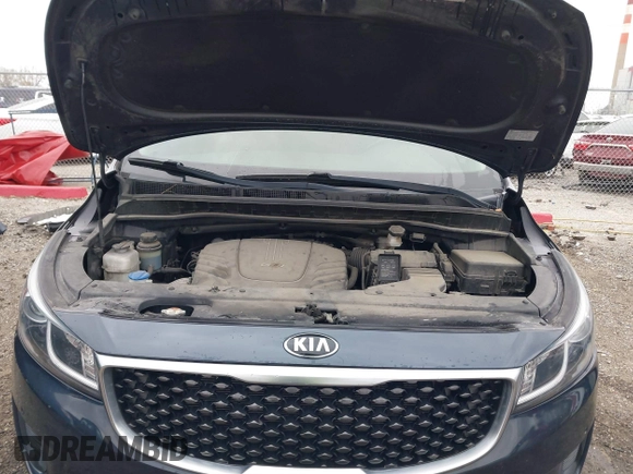 2017 Kia Sedona LX with VIN KNDMB5C12H6247879, listed as a IAAI auction lot 42020233 with 113,919 mi miles and . Bid and sale history available at DreamBid. Image 10.