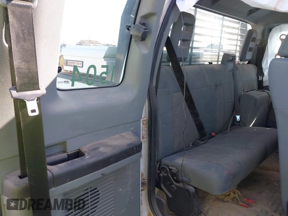 2015 Ford F-250 XLT с VIN 1FT7X2B62FEC35521, выставлен на аукционе IAAI как лот 42062782 с пробегом Не указан миль и . История ставок и продаж доступна на DreamBid. Изображение 8.