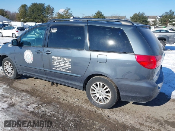 2007 Toyota Sienna XLE with VIN 5TDZK22C27S035151, listed as a IAAI auction lot 41380573 with 282,903 mi miles. Bid and sale history available at carsss.com. Image 3.