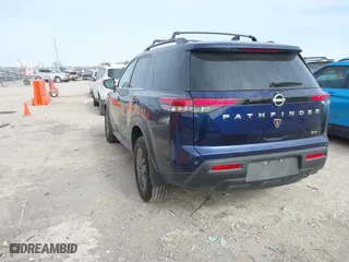 2024 Nissan Pathfinder SV with VIN 5N1DR3BA3RC201851, listed as a IAAI auction lot 41364260 with 17,282 mi miles. Bid and sale history available at carsss.com. Image 3.