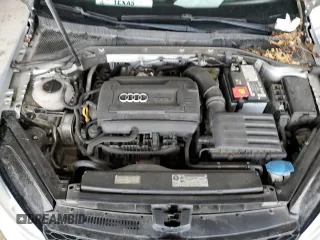 2015 Volkswagen GTI Autobahn z VIN 3VW4T7AU6FM043375, wystawiony jako Copart lot #54059565 z przebiegiem 101 202 mil mil oraz Szkoda całkowita • Salvage title. Historia ofert i sprzedaży dostępna na DreamBid. Obrazek 11.