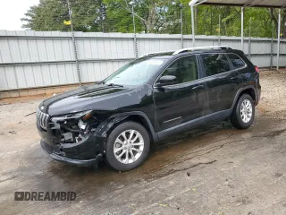 2019 Jeep Cherokee Latitude z VIN 1C4PJMCXXKD432988, wystawiony jako Copart lot #52958215 z przebiegiem 65 585 mil mil oraz Szkoda całkowita • Salvage title. Historia ofert i sprzedaży dostępna na DreamBid. Obrazek 1.