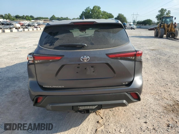 2021 Toyota Highlander XLE with VIN 5TDGZRAHXMS521419, listed as a Copart auction lot 59068364 with 44,634 mi miles and Salvage title. Bid and sale history available at DreamBid. Image 6.