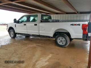 2019 Ford F-250 XL with VIN 1FT7W2B66KEE84885, listed as a Copart auction lot 62522495 with 155,299 mi miles and Clean title. Bid and sale history available at DreamBid. Image 2.