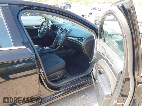 2017 Ford Fusion SE with VIN 3FA6P0H75HR108316, listed as a IAAI auction lot 42113111 with 158,838 mi miles and . Bid and sale history available at DreamBid. Image 5.