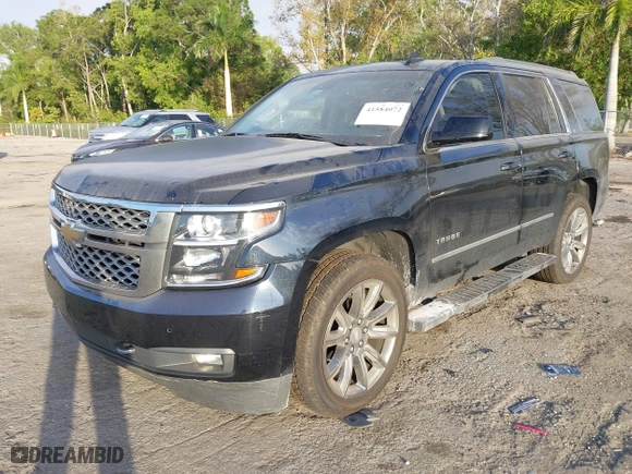 2018 Chevrolet Tahoe LT with VIN 1GNSCBKC1JR365875, listed as a IAAI auction lot 41584072 with 61,957 mi miles. Bid and sale history available at carsss.com. Image 12.