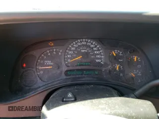 2003 Chevrolet Avalanche z VIN 3GNEK13T63G192527, wystawiony jako Copart lot #54837845 z przebiegiem 220 953 mil mil oraz Szkoda całkowita • Salvage title. Historia ofert i sprzedaży dostępna na DreamBid. Obrazek 9.