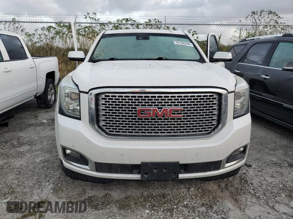 2017 GMC Yukon Denali with VIN 1GKS2CKJ8HR268378, listed as a Copart auction lot 76104244 with 85,285 mi miles and Non Repairable. Bid and sale history available at DreamBid. Image 5.