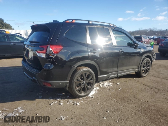 2022 Subaru Forester Sport with VIN JF2SKAJC2NH510927, listed as a Copart auction lot 45876165 with 29,138 mi miles and Salvage Title. Bid and sale history available at carsss.com. Image 3.