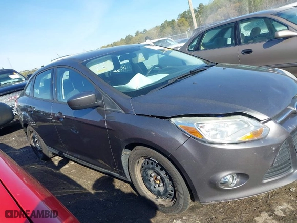 2012 Ford Focus SE with VIN 1FAHP3F29CL327580, listed as a IAAI auction lot 41882318 with 156,511 mi miles. Bid and sale history available at carsss.com. Image 13.