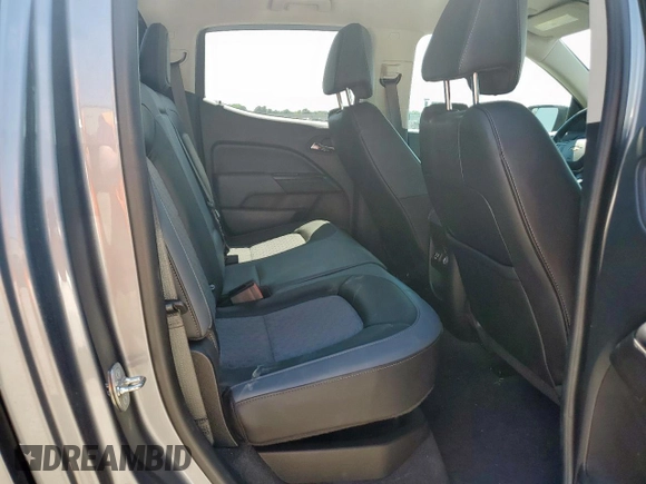 2020 Chevrolet Colorado 2WD Z71 z VIN 1GCGSDEN3L1226598, wystawiony jako Copart lot #57973175 z przebiegiem 68 351 mil mil oraz Szkoda całkowita • Salvage title. Historia ofert i sprzedaży dostępna na DreamBid. Obrazek 10.