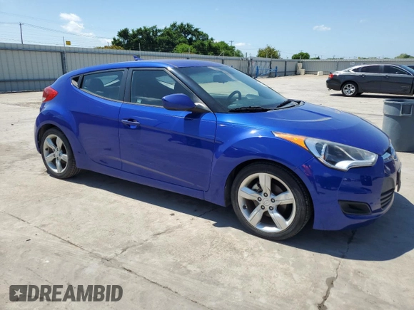 2012 Hyundai Veloster w/Gray Int with VIN KMHTC6AD6CU046448, listed as a Copart auction lot 53396415 with 131,567 mi miles and Clean title. Bid and sale history available at DreamBid. Image 4.