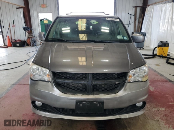 2014 Chrysler Town & Country Touring with VIN 2C4RC1BG4ER208328, listed as a Copart auction lot 64603194 with 180,899 mi miles and Clean Title. Bid and sale history available at DreamBid. Image 5.