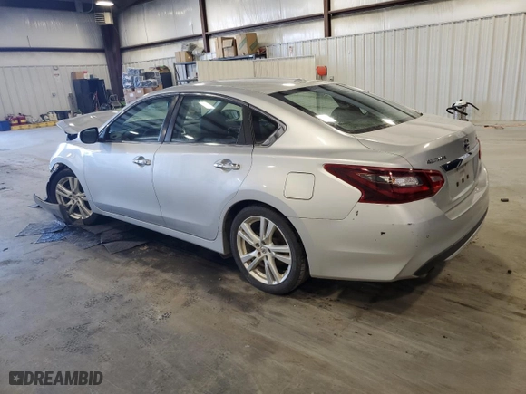 2016 Nissan Altima 3.5 SL with VIN 1N4BL3AP7GC109504, listed as a Copart auction lot 43955145 with 184,052 mi miles and Salvage Title. Bid and sale history available at carsss.com. Image 2.