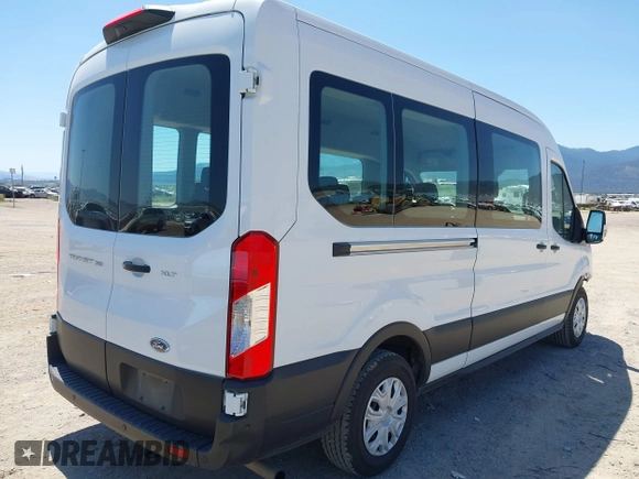 2022 Ford Transit Passenger XL with VIN 1FBAX2C83NKA19834, listed as a IAAI auction lot 42616998 with 49,880 mi miles and . Bid and sale history available at DreamBid. Image 4.