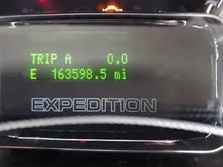 2012 Ford Expedition XLT с VIN 1FMJU1J5XCEF07564, выставлен на аукционе IAAI как лот 41132161 с пробегом 163 598 миль миль и . История ставок и продаж доступна на DreamBid. Изображение 15.
