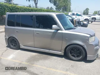 2006 Scion xB z VIN JTLKT324064103023, wystawiony jako IAAI lot #42463759 z przebiegiem Nie podano mil oraz . Historia ofert i sprzedaży dostępna na DreamBid. Obrazek 12.