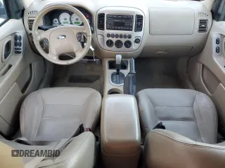 2007 Ford Escape Limited with VIN 1FMCU94107KB79661, listed as a Copart auction lot 42626915 with 211,722 mi miles and Salvage Title. Bid and sale history available at carsss.com. Image 8.