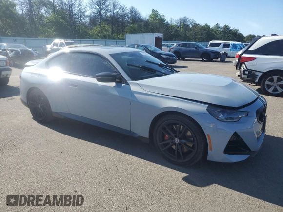 2022 BMW 2 Series M240i xDrive with VIN 3MW53CM09N8C66684, listed as a Copart auction lot 61736535 with 26,905 mi miles and Salvage title. Bid and sale history available at DreamBid. Image 4.