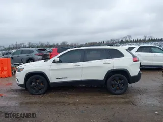 2019 Jeep Cherokee Latitude Plus with VIN 1C4PJMLX9KD476903, listed as a IAAI auction lot 41703366 with 74,884 mi miles. Bid and sale history available at carsss.com. Image 14.