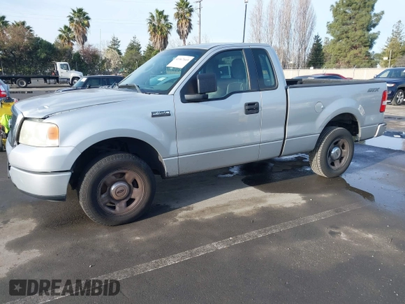 2005 Ford F-150 XL с VIN 1FTRF122X5NB96596, выставлен на аукционе IAAI как лот 41567669 с пробегом Не указан миль и . История ставок и продаж доступна на DreamBid. Изображение 2.