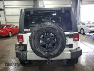 2015 Jeep Wrangler Sahara с VIN 1C4AJWBG5FL678426, выставлен на аукционе Copart как лот 44927095 с пробегом 105 966 миль миль и Списание • Salvage title. История ставок и продаж доступна на DreamBid. Изображение 6.