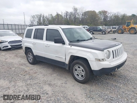 2014 Jeep Patriot Sport with VIN 1C4NJPBAXED504895, listed as a IAAI auction lot 41837883 with 272,331 mi miles. Bid and sale history available at carsss.com. Image 1.