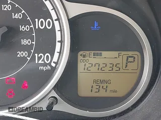 2014 Mazda 2 Touring z VIN JM1DE1LY8E0175971, wystawiony jako IAAI lot #41952643 z przebiegiem 127 235 mil mil oraz . Historia ofert i sprzedaży dostępna na DreamBid. Obrazek 7.