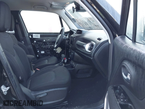2021 Jeep Renegade Upland with VIN ZACNJDAB6MPN26057, listed as a IAAI auction lot 41987034 with 30,052 mi miles and . Bid and sale history available at DreamBid. Image 5.