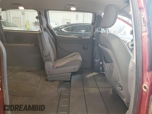 2007 Chrysler Town & Country LWB Touring with VIN 2A4GP54L17R260302, listed as a Copart auction lot 79757004 with 122,257 mi miles and Non Repairable. Bid and sale history available at carsss.com. Image 11.
