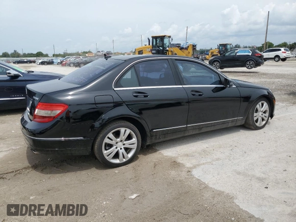 2010 Mercedes-Benz C 300 Sport z VIN WDDGF8BB7AR130970, wystawiony jako Copart lot #58323495 z przebiegiem 134 538 mil mil oraz Szkoda całkowita • Salvage title. Historia ofert i sprzedaży dostępna na DreamBid. Obrazek 3.