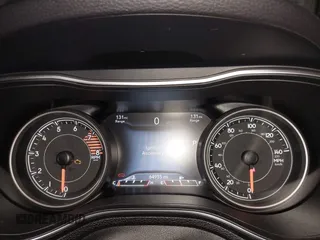 2019 Jeep Cherokee Limited with VIN 1C4PJMDX7KD282692, listed as a IAAI auction lot 41660914 with 64,955 mi miles and . Bid and sale history available at carsss.com. Image 7.