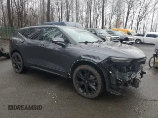 2021 Chevrolet Blazer RS z VIN 3GNKBKRS2MS585009, wystawiony jako Copart lot #48954695 z przebiegiem 90 228 mil mil oraz Szkoda całkowita • Salvage title. Historia ofert i sprzedaży dostępna na DreamBid. Obrazek 4.