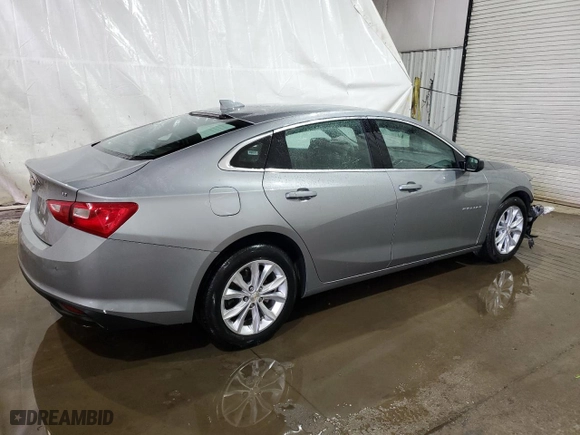 2024 Chevrolet Malibu LT with VIN 1G1ZD5ST0RF133554, listed as a Copart auction lot 48675275 with 28,446 mi miles and Salvage Title. Bid and sale history available at carsss.com. Image 3.