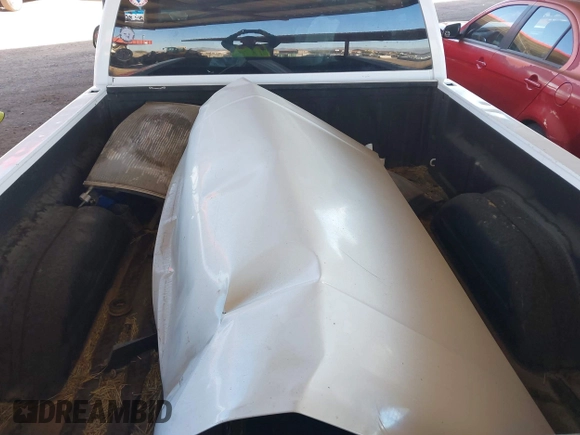 2000 GMC Sierra 1500 SL with VIN 1GTEC14V1YZ331363, listed as a IAAI auction lot 41652287 with Not provided miles and . Bid and sale history available at DreamBid. Image 11.